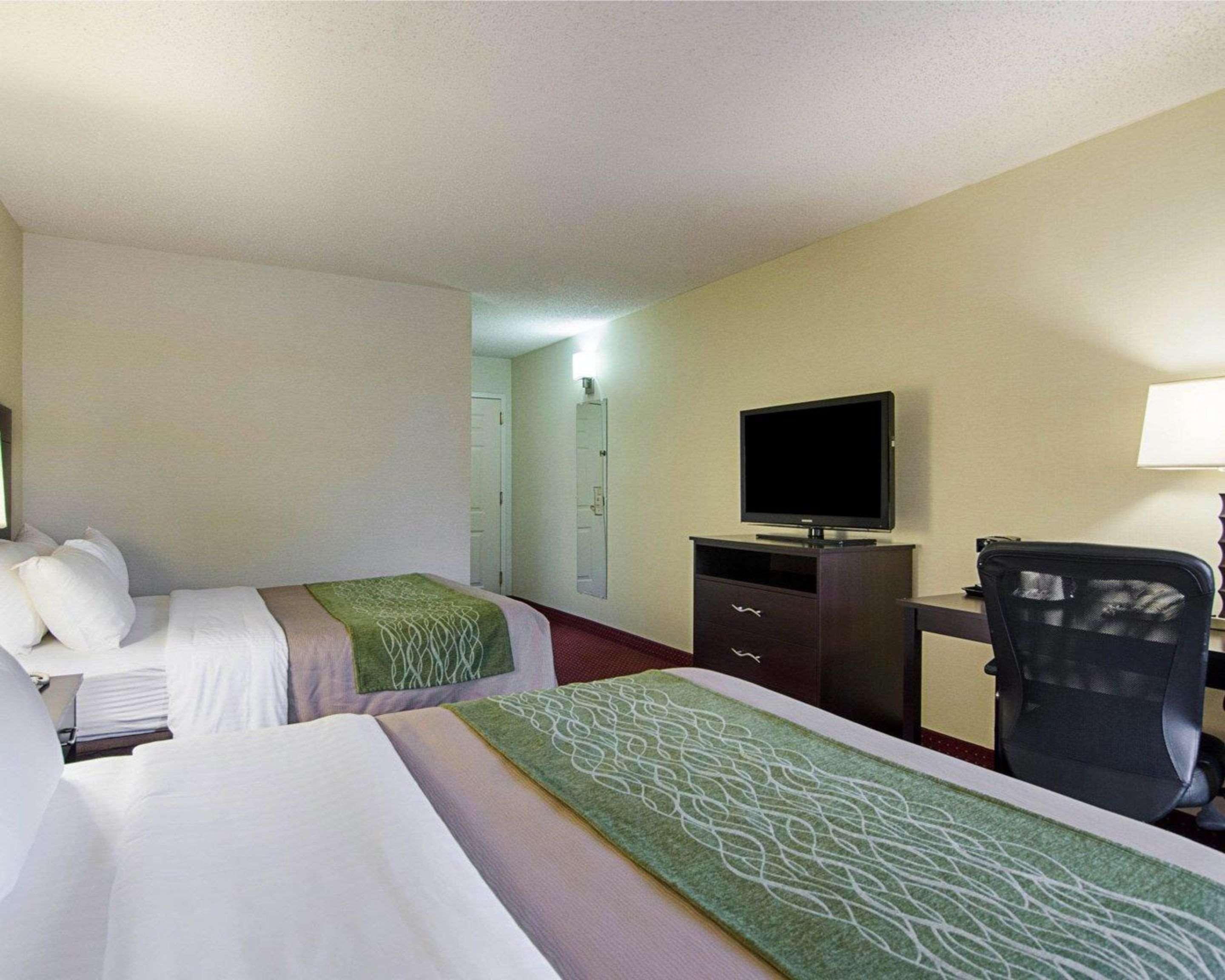 Quality Inn & Suites Little Rock West Exterior photo